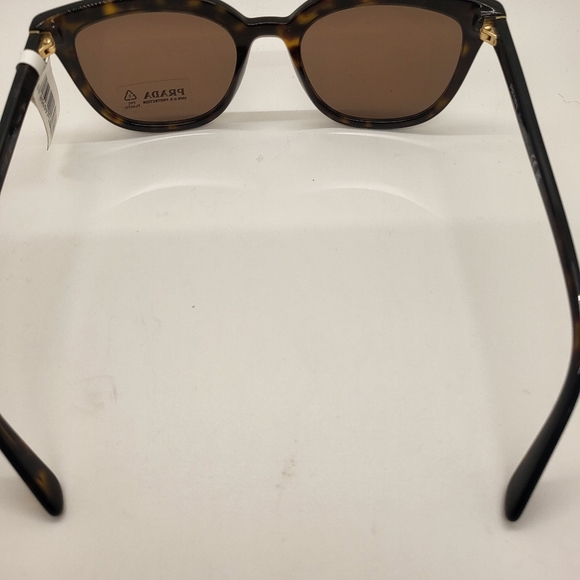 PRADA SUNGLASSES - Picture 5 of 8